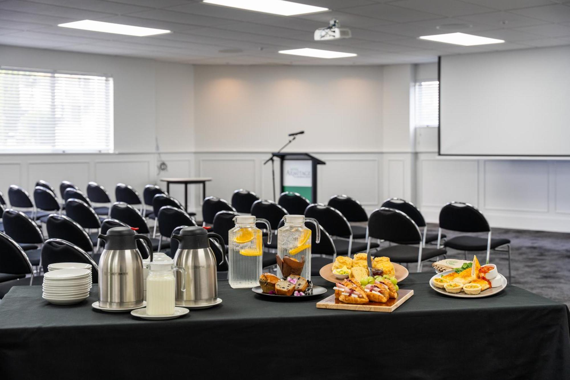 Hotel Armitage And Conference Centre Tauranga Buitenkant foto